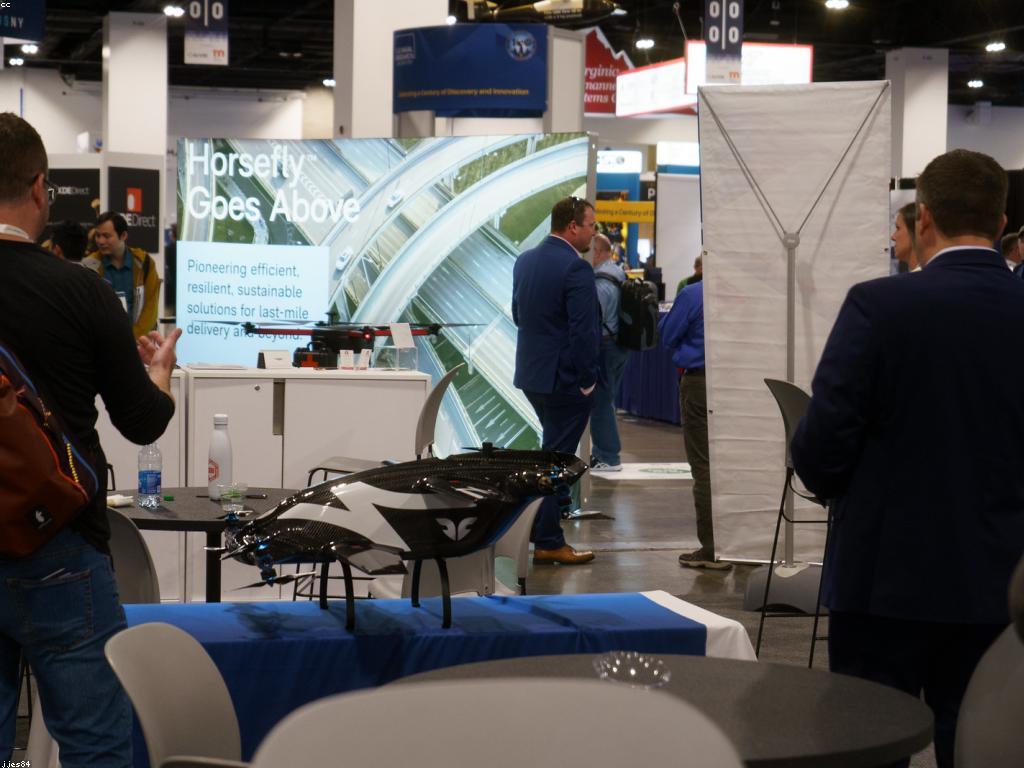 យុទ្ធសាស្ត្រស្លុត៖ ការប្រាស្រ័យទាក់ទងសម្រាប់ភាពជោគជ័យ