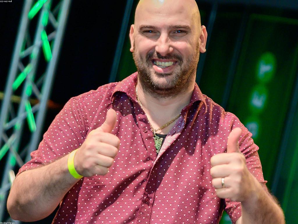 យុទ្ធសាស្ត្រការប្រកួតបាការ៉ាត់ Slot