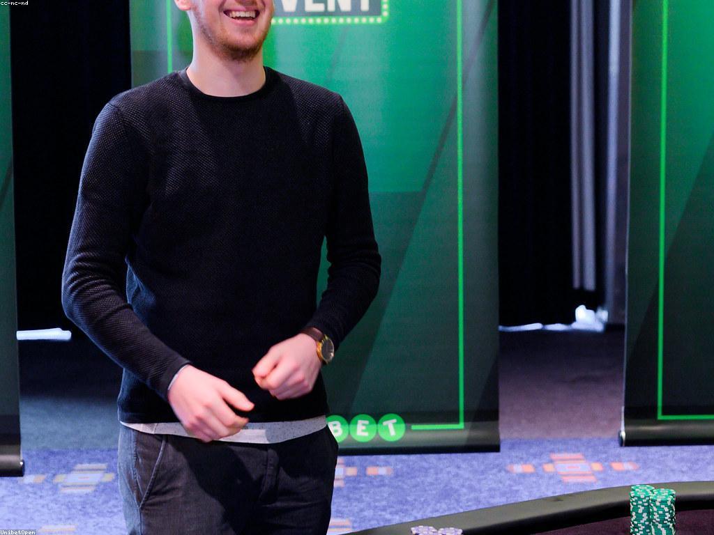 ការយល់ដឹងអំពីយុទ្ធសាស្ត្រការប្រកួតបាការ៉ាត់