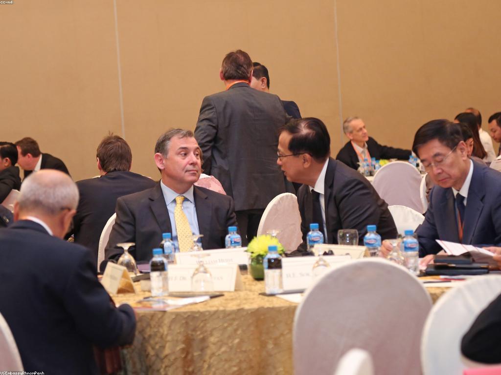 យុទ្ធសាស្ត្រ​សម្រាប់​ជោគជ័យ​ក្នុង​ការប្រកួត​ក្នុង​វិស័យ​សេដ្ឋកិច្ច